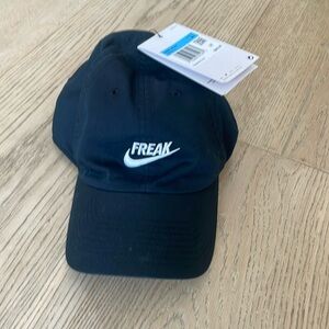 Nike running hat. Adult m/l with adjustable back.